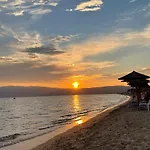 V&z Seaview شقة Ofrínion